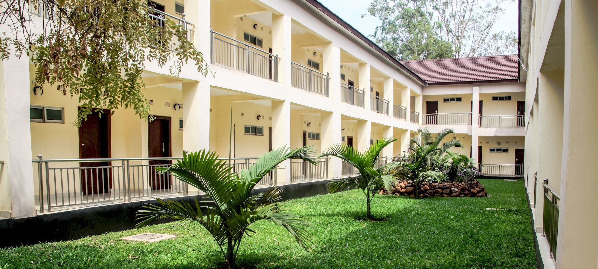 Chamba Valley Exotic Hotel ลุซากา ภายนอก รูปภาพ